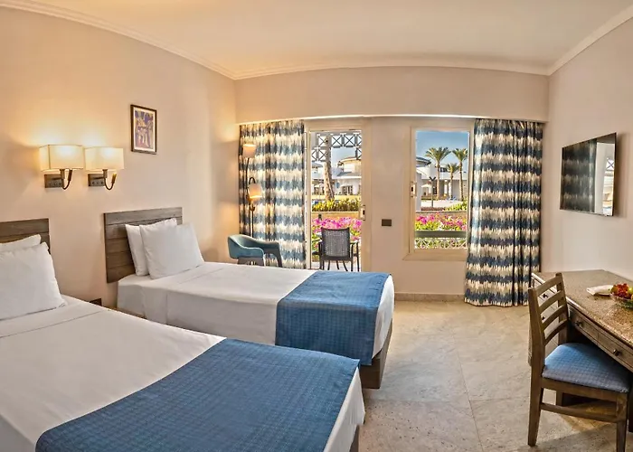 Invidia Coral Tiran Otel 4*