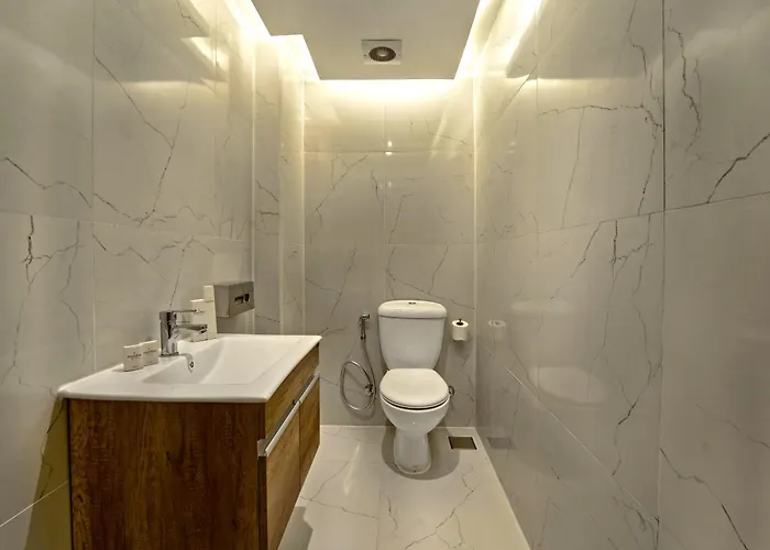 Invidia Coral Tiran 4*