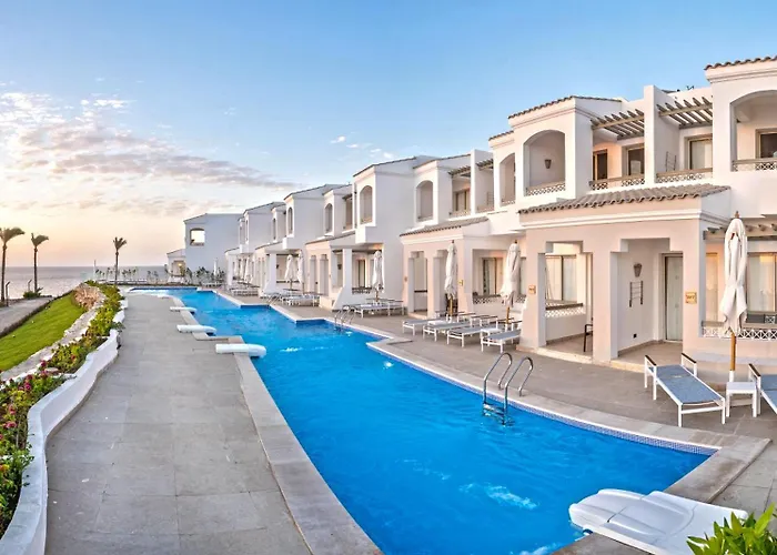 Otel Invidia Coral Tiran