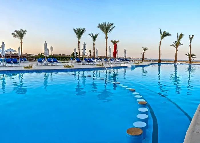 Invidia Coral Tiran Otel 4*